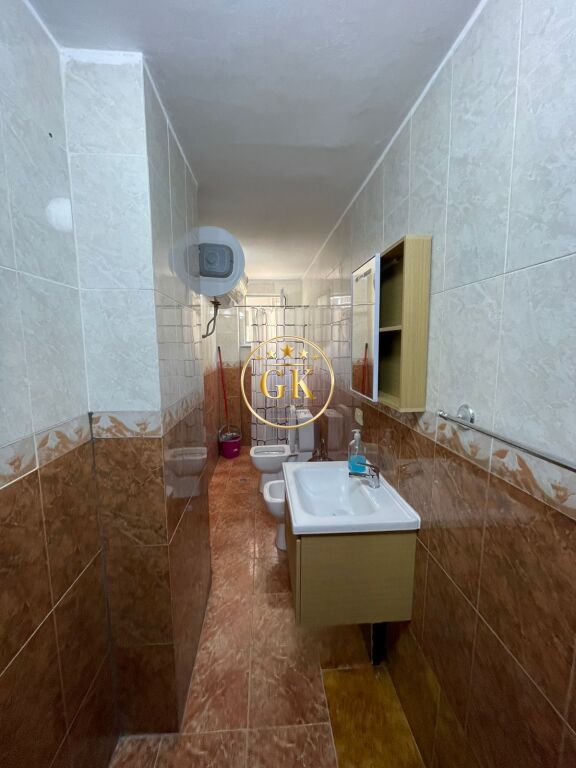 🏡 APARTAMENT ME QERA 1+1 | PRANË UJËSJELLËSIT, DURRËS QENDER