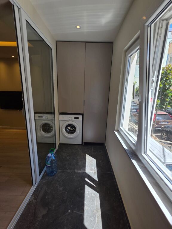 JEPET ME QIRA APARTAMENT 1+1 📍 Prane Sheshit Willson(Posta nr 8)