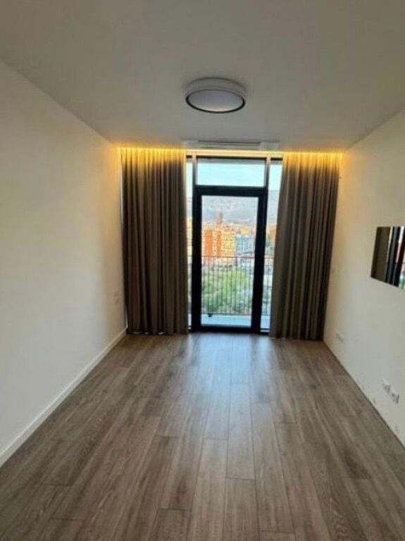 Ufficio con vista sul lago