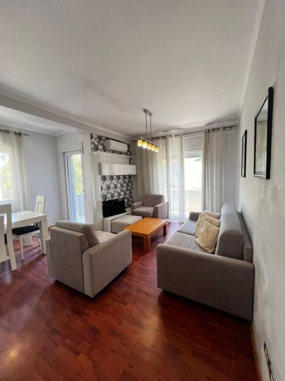 SHITET APARTAMENT 1+1 PRANE MAJESTIC HOTEL, GOLEM