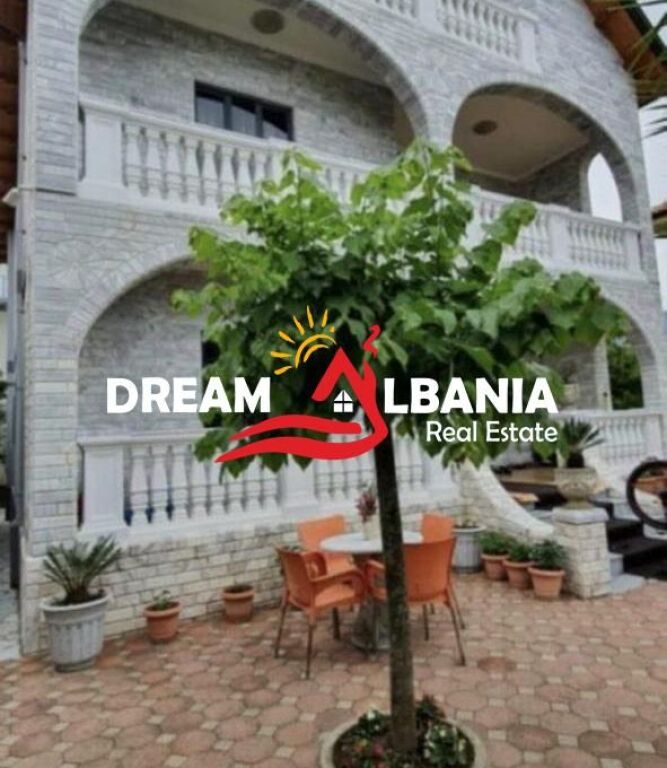 Shitet vile 3 kateshe ne autostraden Tirane—Durres prane Casa Italia ( ID 4151065).