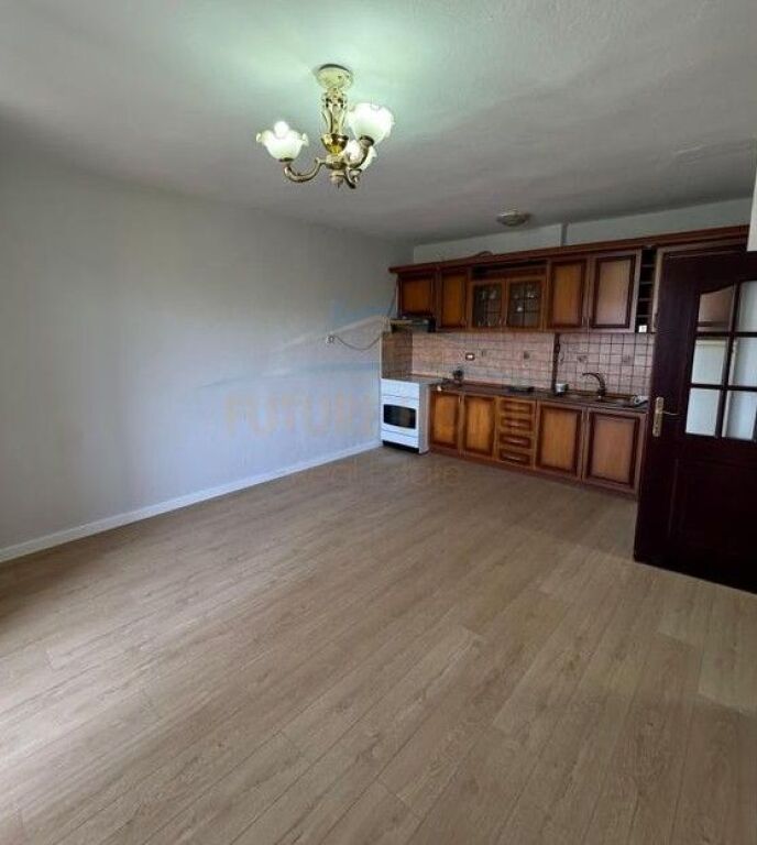 Shitet, Apartament 1+1, Ali Demi, Tirane​