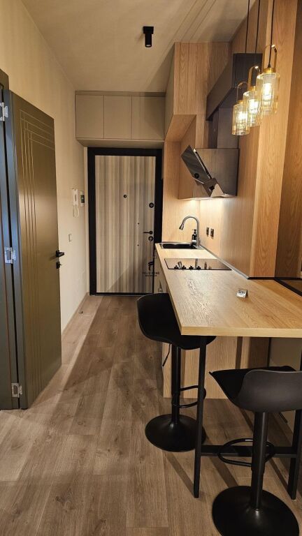 GARSIONERE ME QERA 39 M2 PAZARI I RI 50.000 LEKE FH-79732