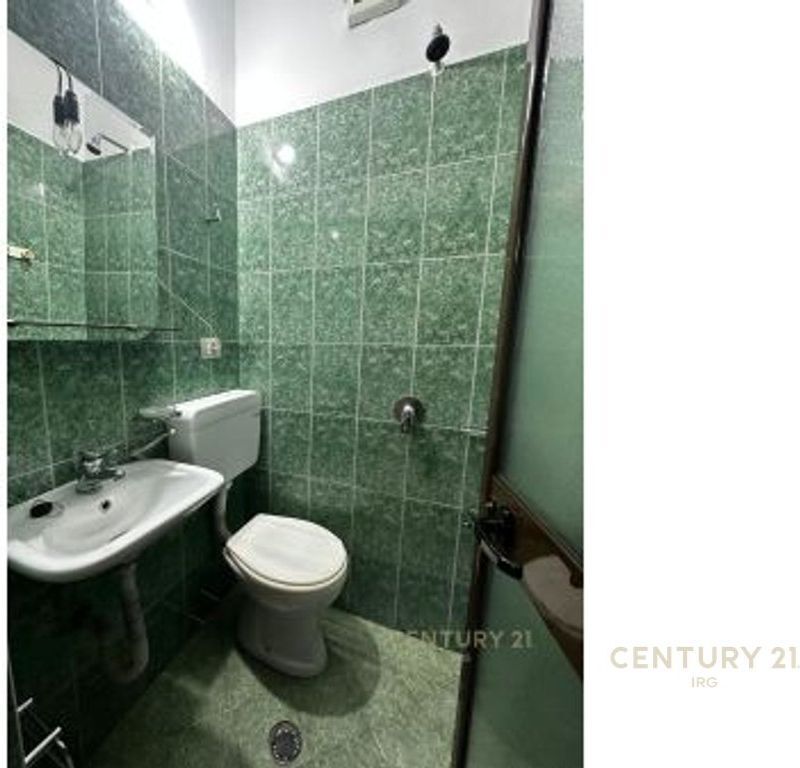 Apartament 2+1+2 per shitje tek Vasil Shanto
