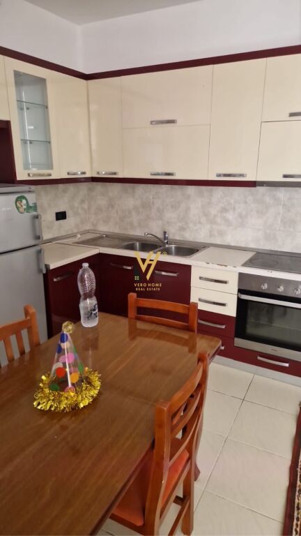 AFFITTASI APPARTAMENTO 1+1+BLK IN AFFITTO IN VIA DIBRES 50.000 LEKE