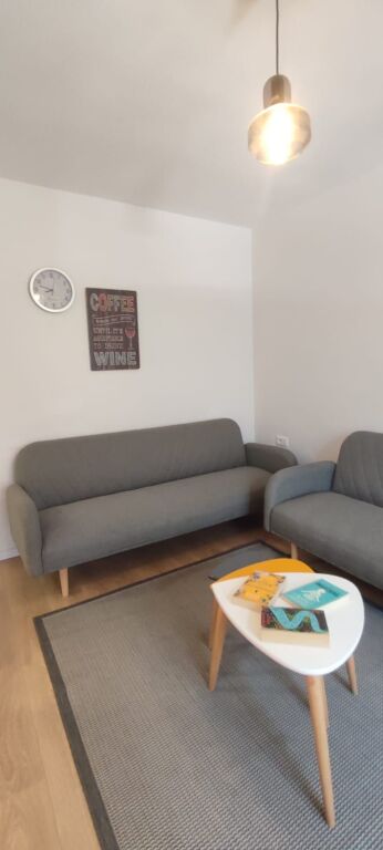 Affitto appartamento 1+1 di fronte a Harry Fullsit