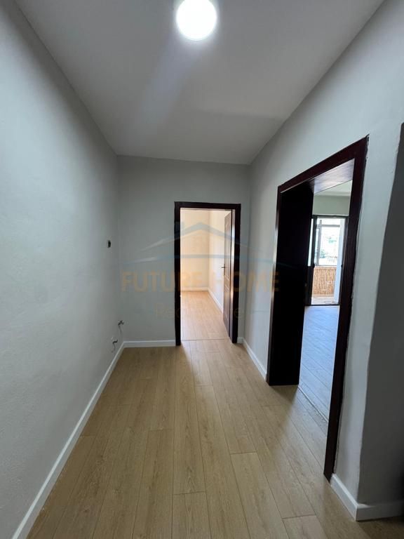 Shitet, Apartament 1+1, Ali Demi, Tirane.