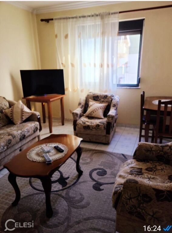 Qera | Garsoniere | Shkolla e Bashkuar | 250 €/muaj