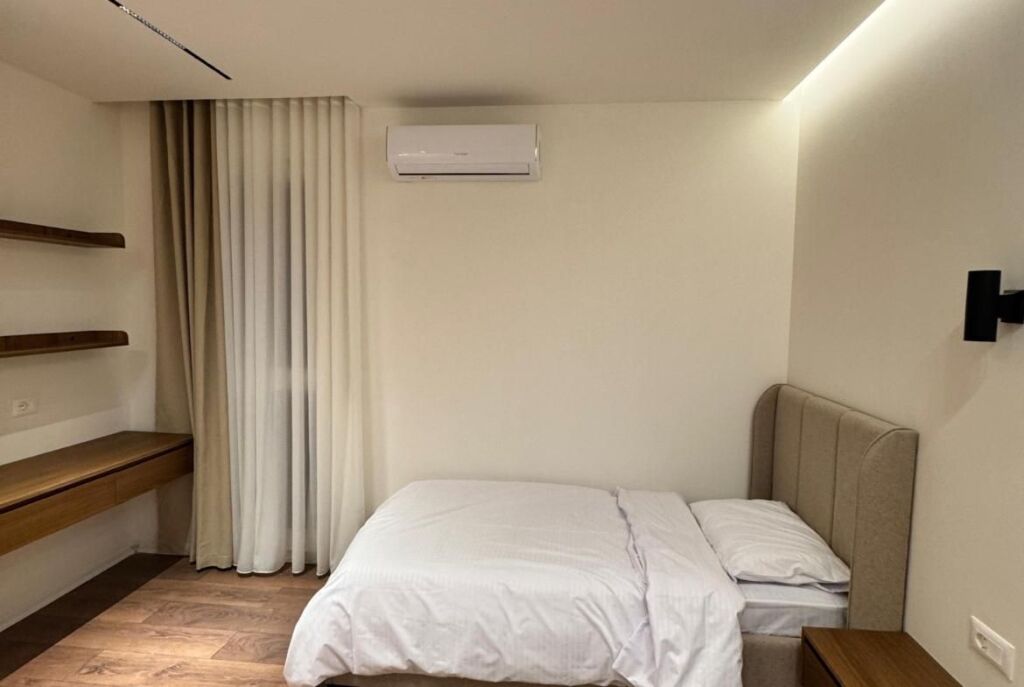 In Xhamllik, Apartment 2+1 for Rent Together With Parking Space!