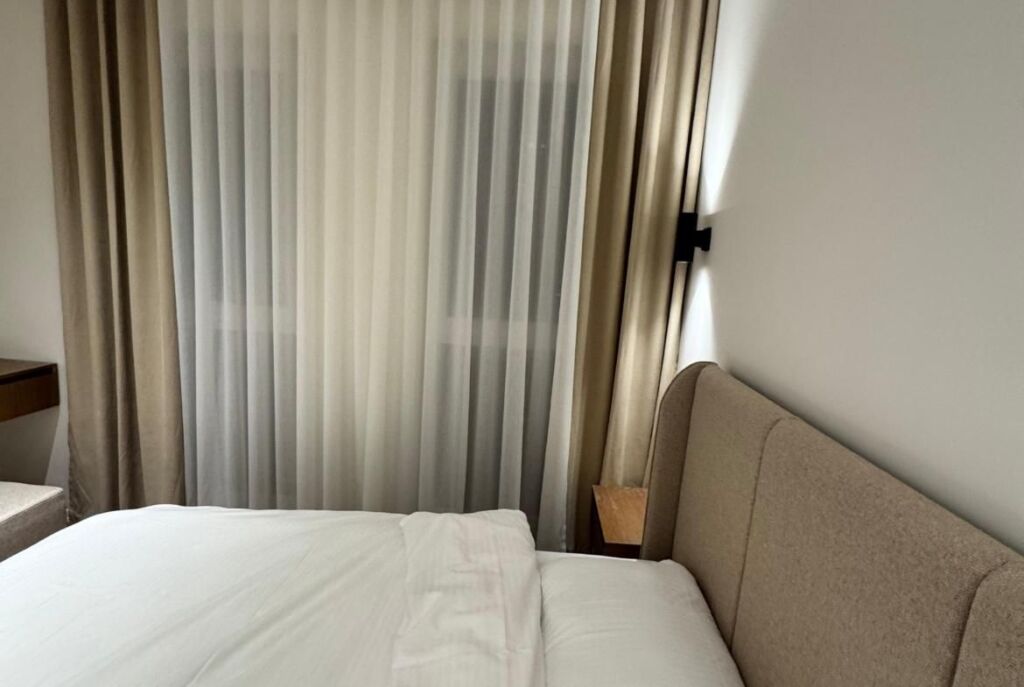 In Xhamllik, Apartment 2+1 for Rent Together With Parking Space!