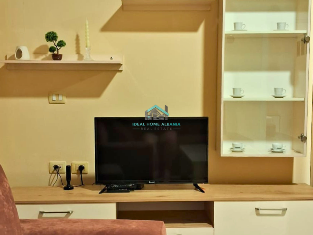 Appartamento 2+1 in Affitto | Porto, Vlora