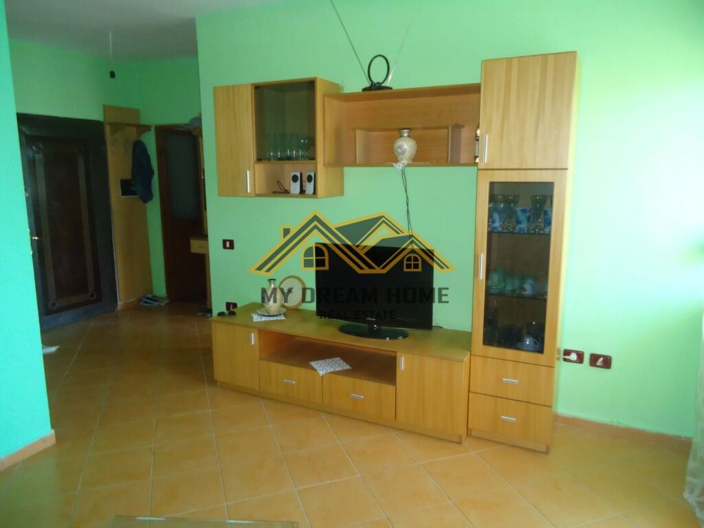 APARTAMENT 1+1 PER SHITJE NE GOLEM!