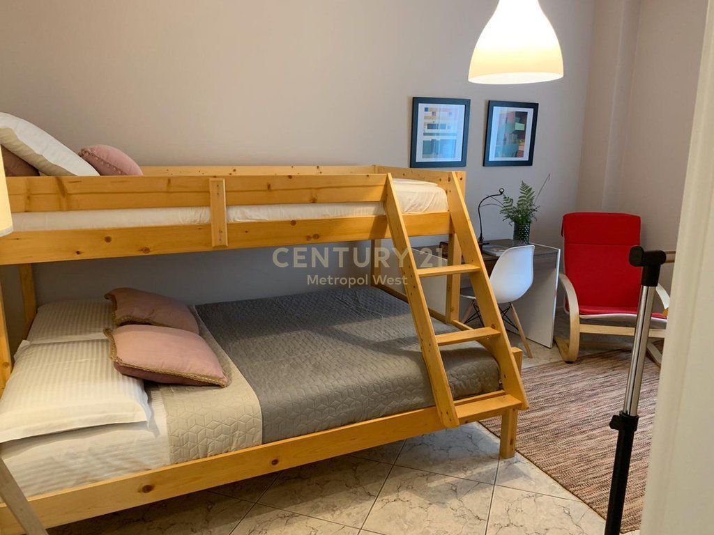 Apartament 2+1 me Qira te Rruga e Elbasanit