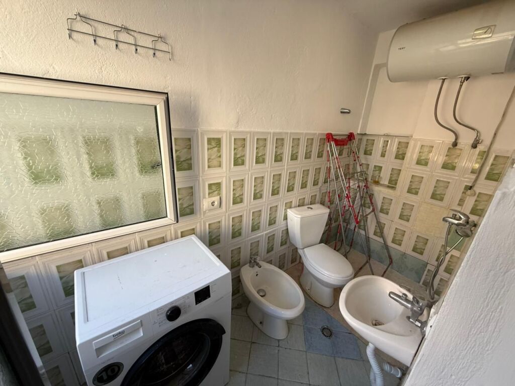🏠 Apartment 1+1 for rent – Brryli  📍 Area: Brryli💶 💸Price 35,000 lek/month