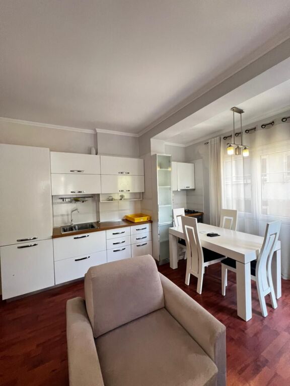 SHITET APARTAMENT 1+1 PRANE MAJESTIC HOTEL, GOLEM