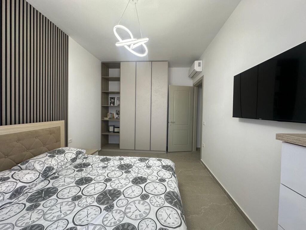 🏠 Jepet Apartament 1+1 me Qira  📍 Pranë Stacionit të Trenit, Rruga Vjosa