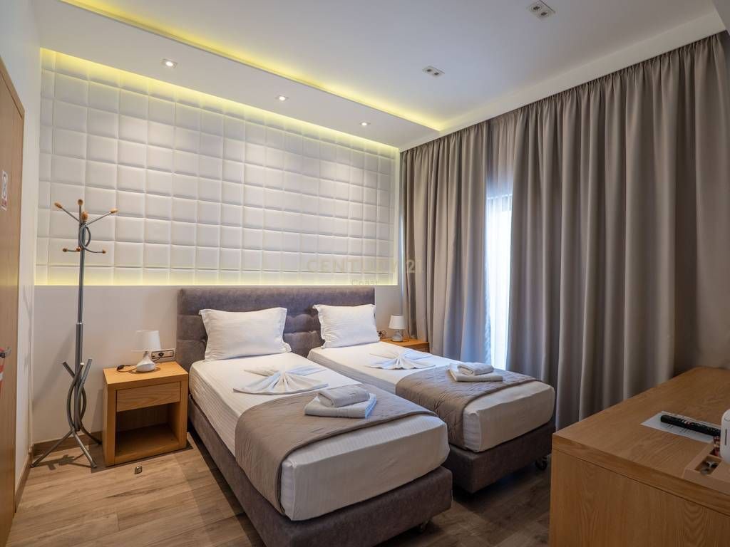 Hotel in vendita a Saranda – Opportunità unica di investimento vicino al mare