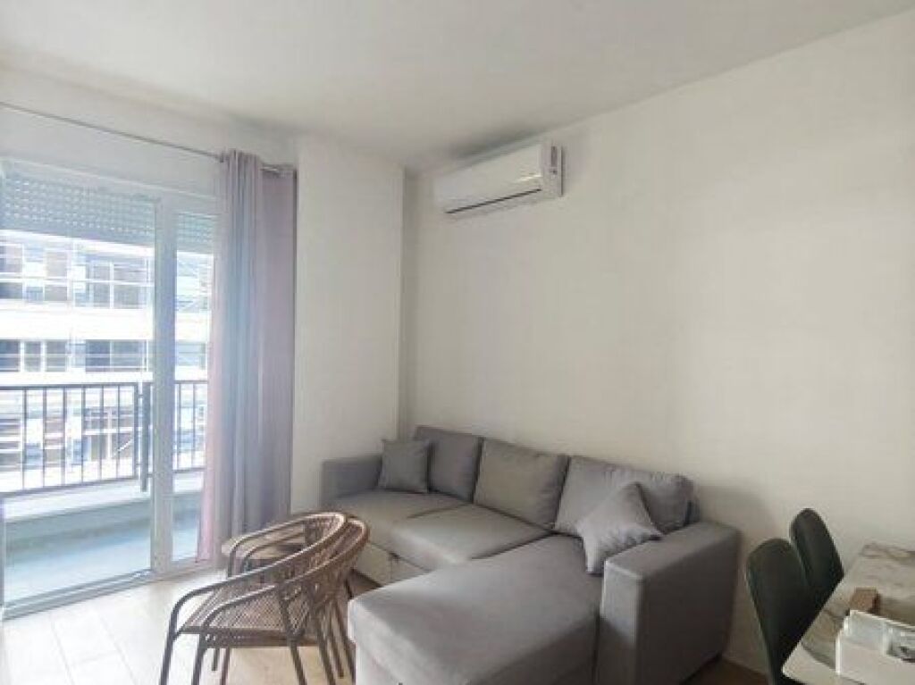 Rent, Apartment 1+1, Univers City, QTU.