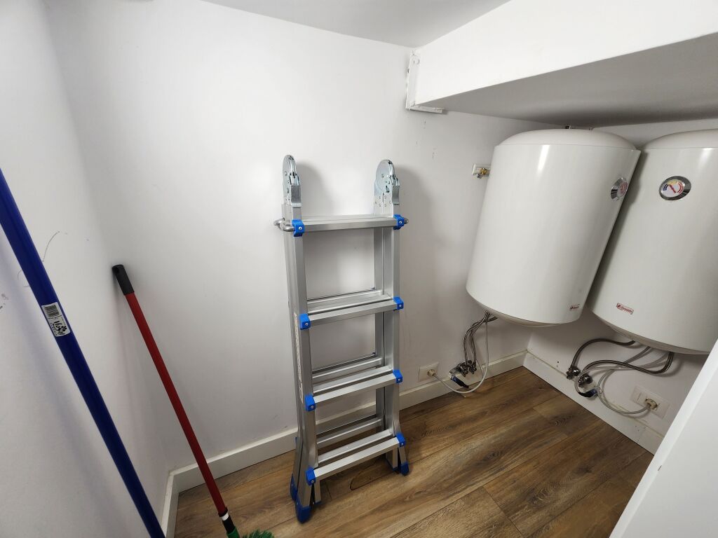 Super Duplex 4+1+3, Liqeni i Thate