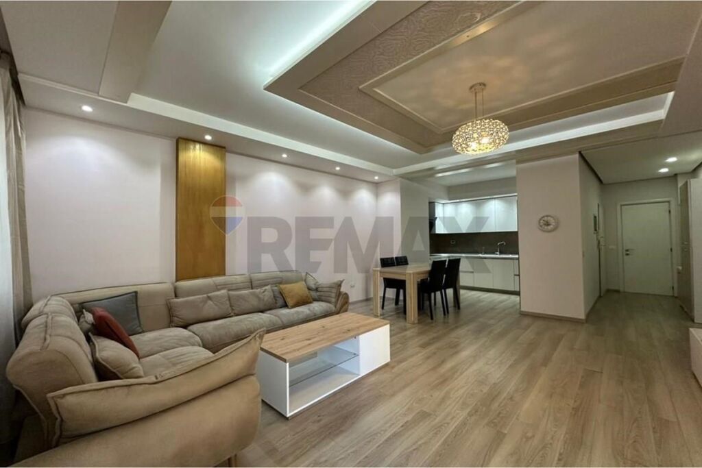 Apartament 3+1+2 Per Qira Ne Bllok