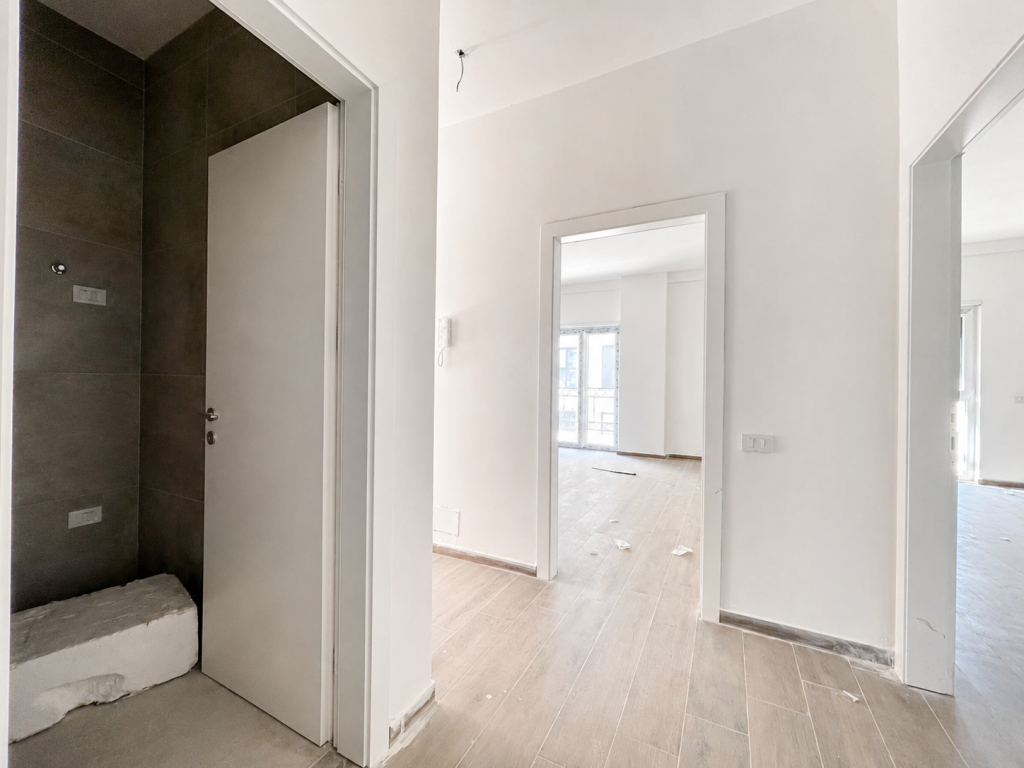 Shitet Apartament 2+1 Rezidenca “Porta Tirana e Re”