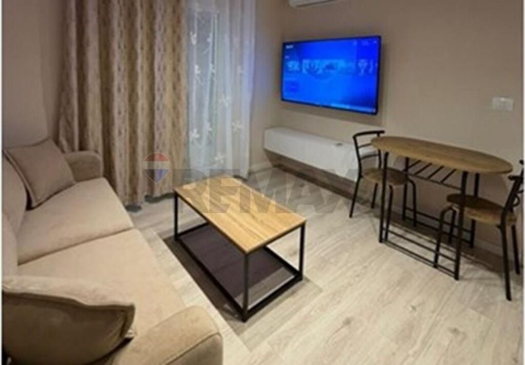 Apartment - For Rent - Kongresi I Manastirit Street, Tirana