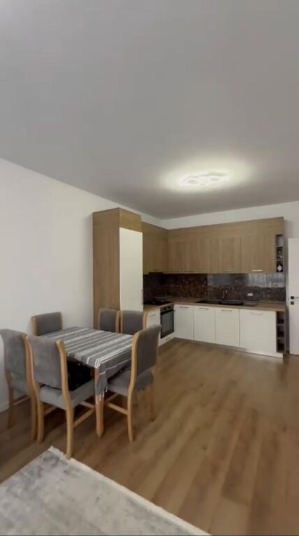 Affitto | Apartament 2 + 1 | Paskuqan | 400 €/mese