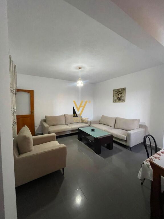SHITET APARTAMENT 2+1 TE RRUGA E DURRESIT 140.000 EURO