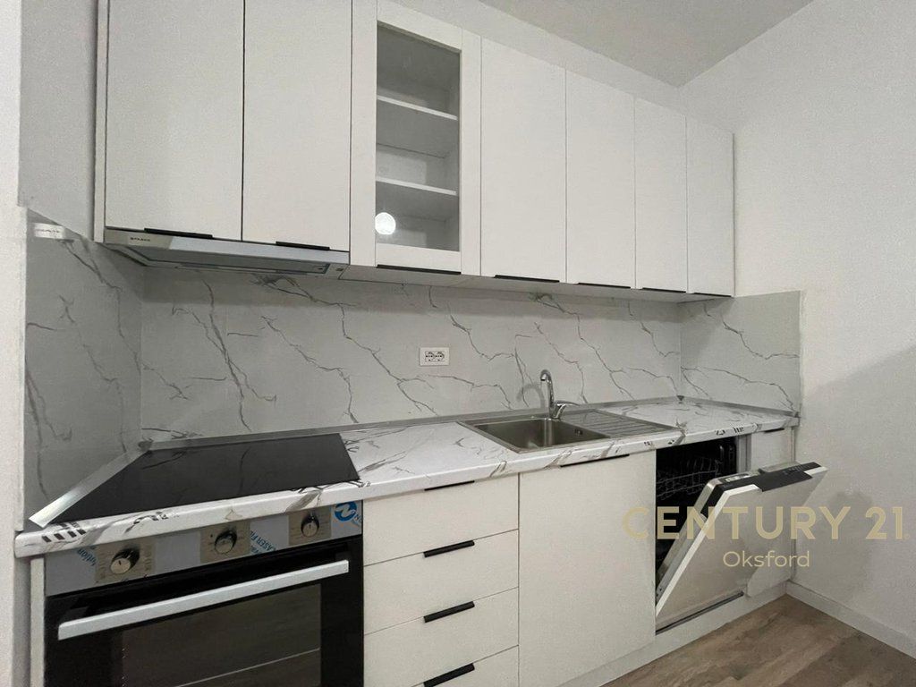 Appartamento 1+1 In Affitto a Univers City!