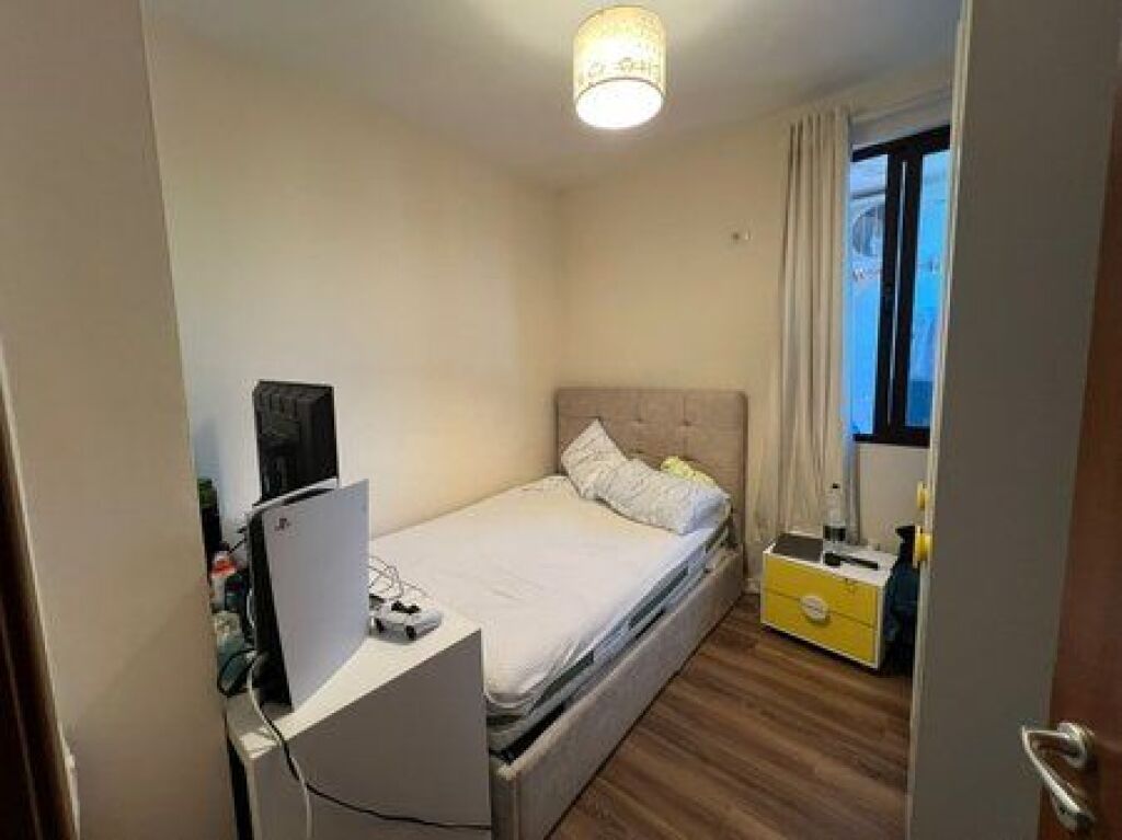 Shitet, Apartament 2+1, Rruga Gramoz Pashko, Tirane