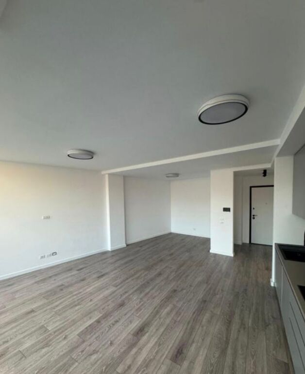 📌OKAZION – Jepet me Qira Zyrë 2+1 në Lake View Residence