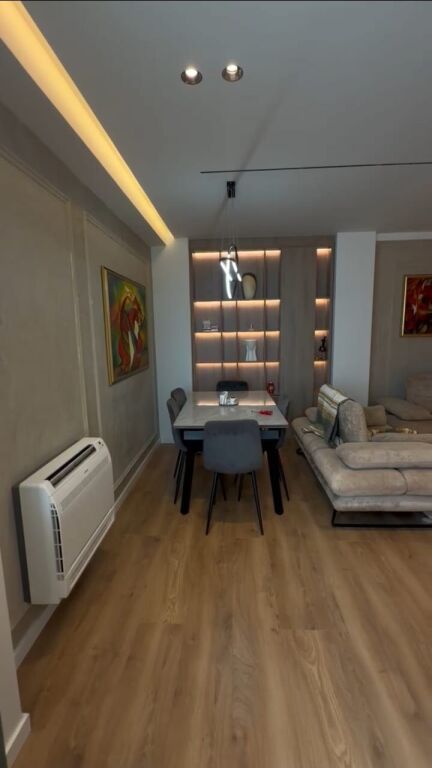 apartament 3+1+2 per qera, ne zonen e Myslym Shyrit.