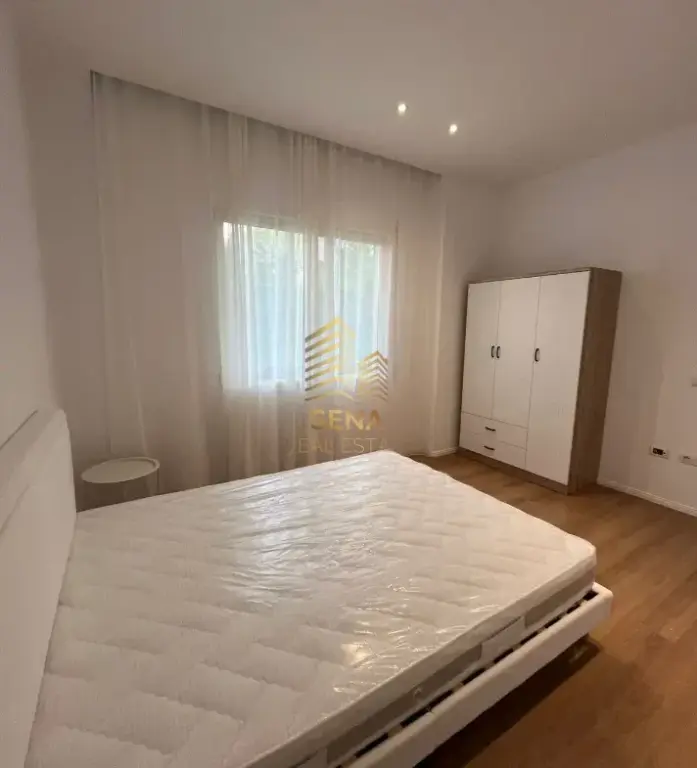 Qira, Hyrje Private 1+1, Ali Demi, 45.000 Lek/muaj