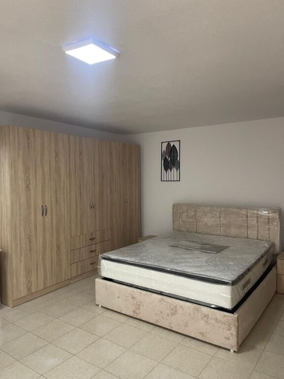 Qera | Shtëpi private 1 + 1 | Ali Demi | 350 €/muaj