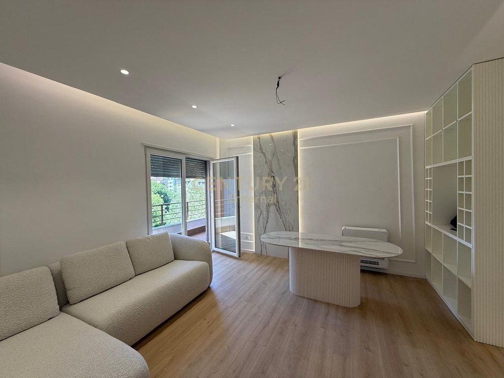 🏡 Appartamento moderno 2+1+2 vicino al Lago Vuoto, nella zona di Radisson!