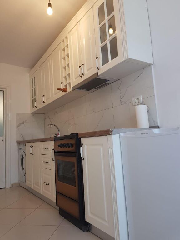 Rent | Apartament 1 + 1 | Selitë | 400 €/month
