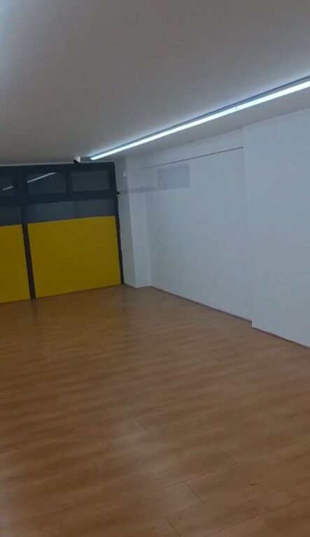 NEGOZIO DUPLEX IN AFFITTO 134 m2 - MYSLYM SHYRI, TIRANA