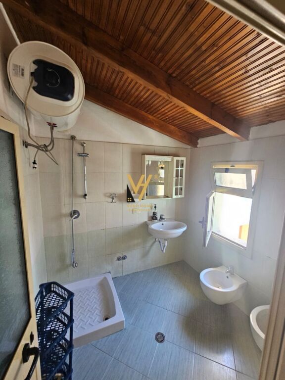 AFFITTASI APPARTAMENTO 2+1 A 5 MAJI 40.000 LEKE