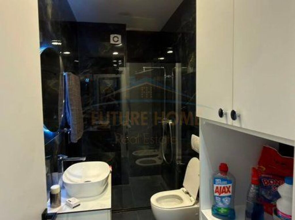 Shitet Apartament 2+1+2 , Kamëz, Tiranë.
