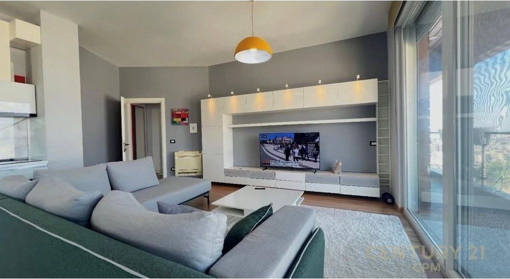 Apartament 2+1+2 në shitje tek Xhamia Kopshti Botanik 230000€ | 120 m²
