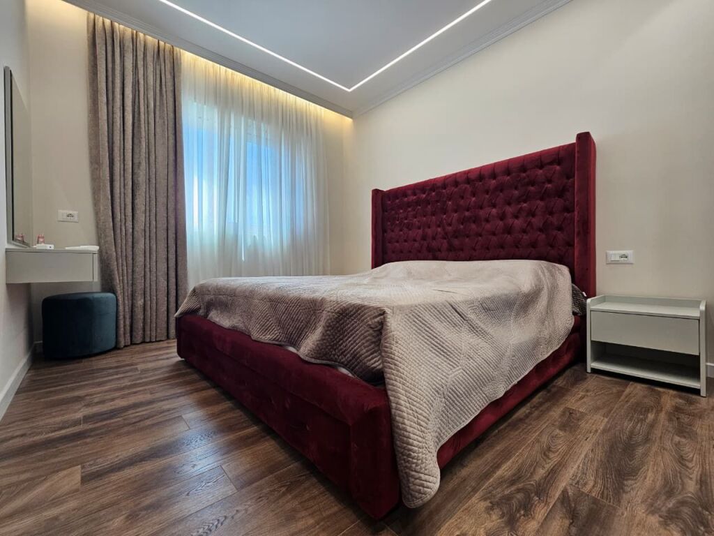 Apartament 1+1 ne shitje Pazari i Ri