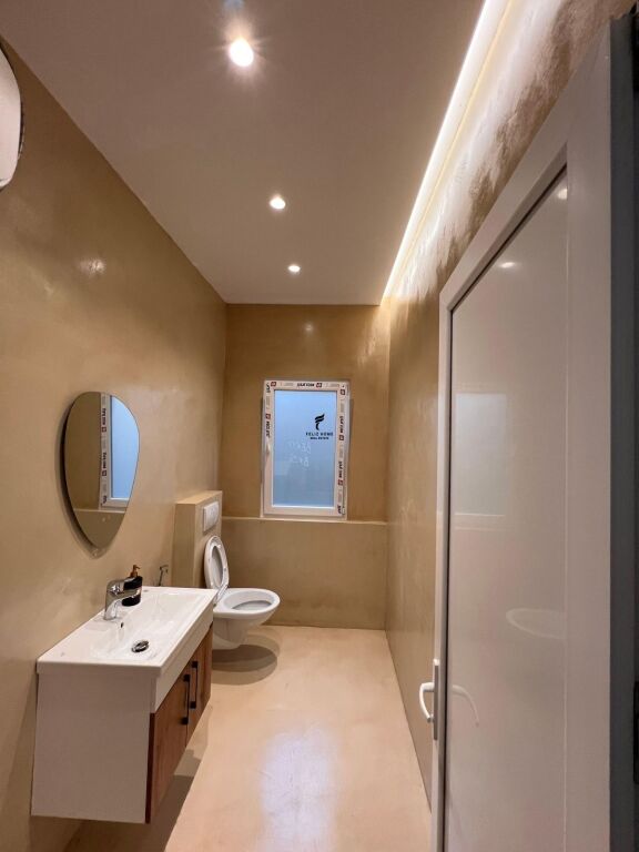 ZYRE ME QERA 150 M2 LIQENI THATE 180.000 LEKE FH-79609