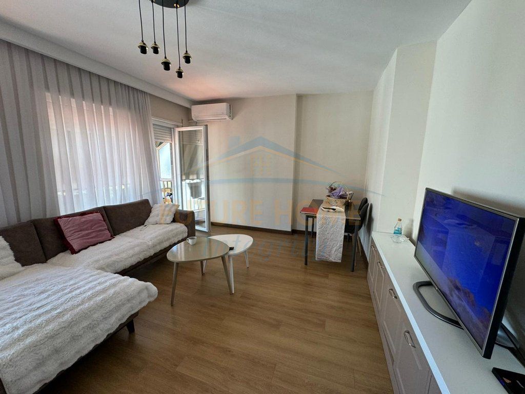 Rent, Apartment 1+1, Dibrës Street, Tirana.