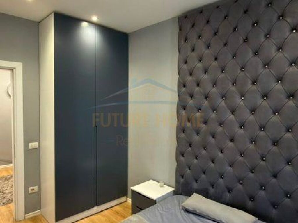 Shitet Apartament 2+1+2 , Kamëz, Tiranë.