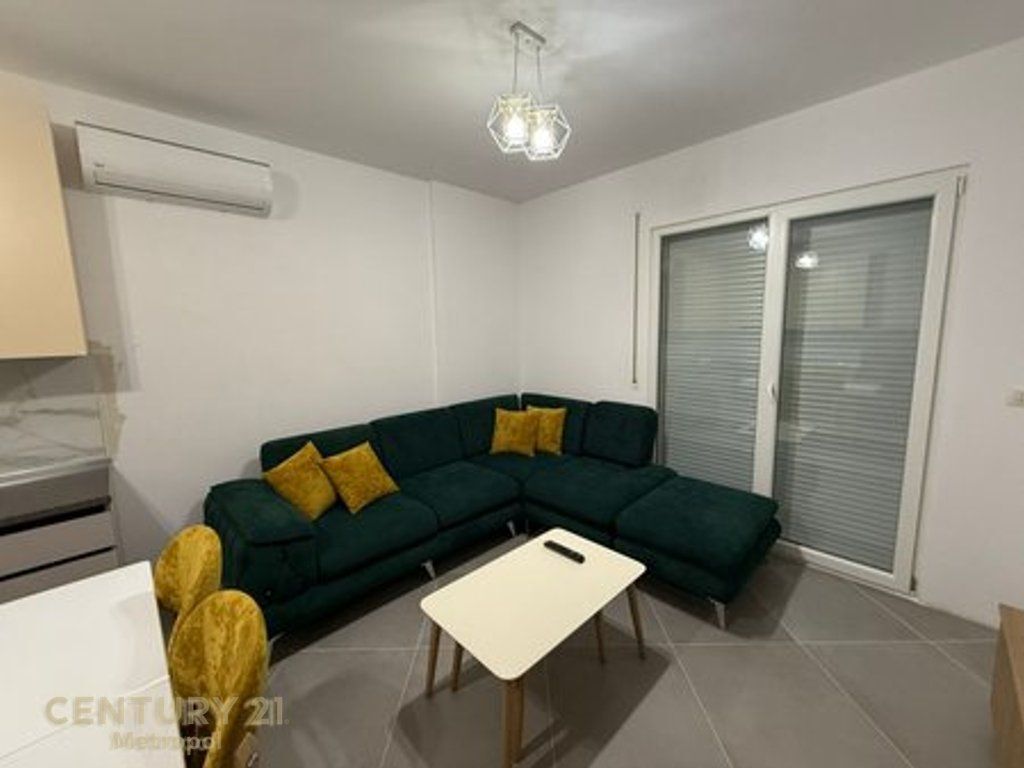 JEPET ME QIRA APARTAMENT 2+1+2, KOMPLEKSI DARLING ALI DEM!