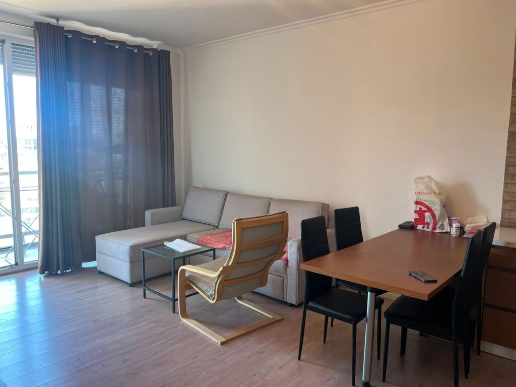 21 December Super 1+1 apartment for sale in building with elevator with ownership certificate
