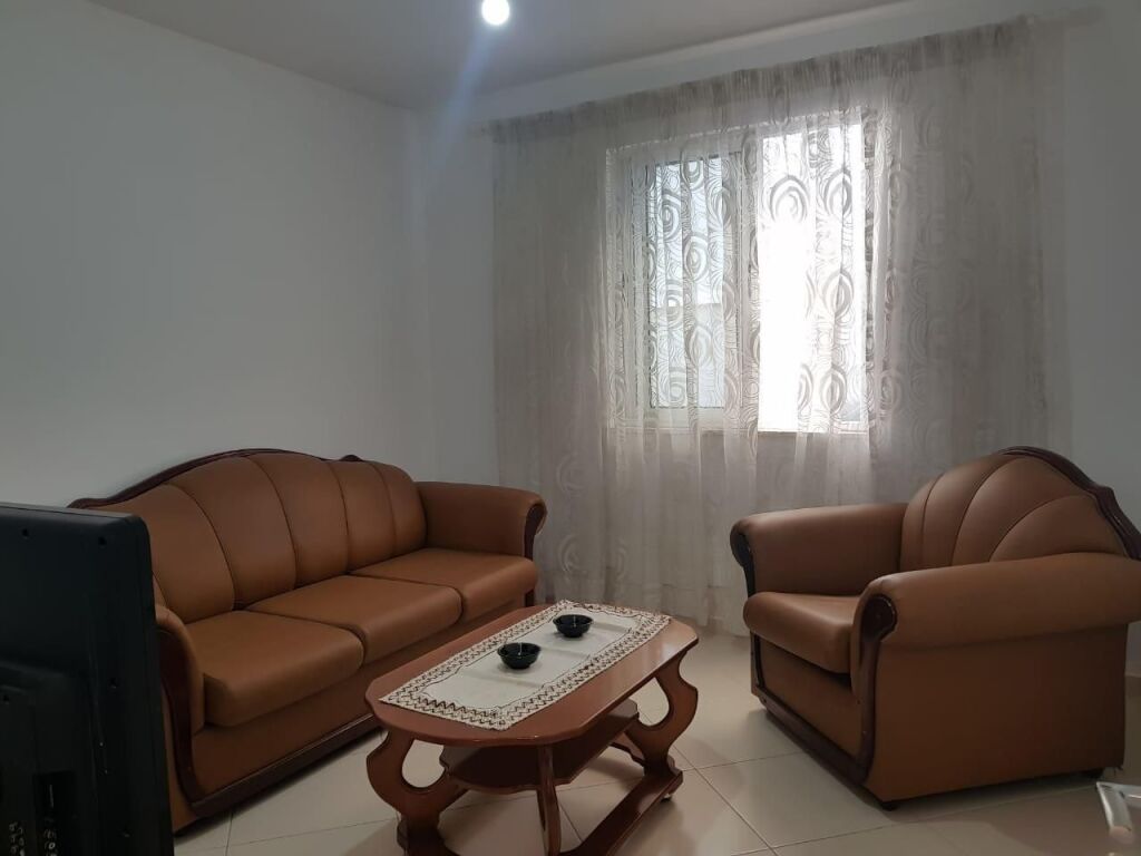 Rent | Apartament 1 + 1 | Selitë | 400 €/month