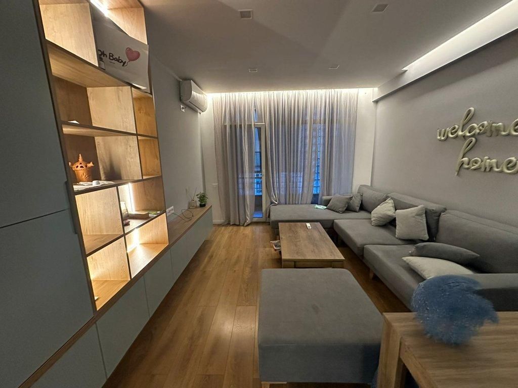 APARTAMENT1+1 TEK KOMUNA E PARISIT!