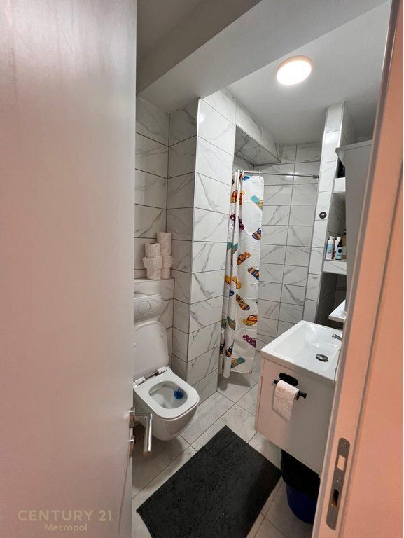 SHITET APARTAMENT 2+1 NE ASTIR!