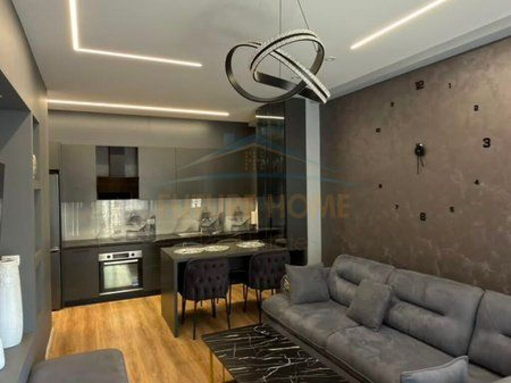 Shitet Apartament 2+1+2 , Kamëz, Tiranë.